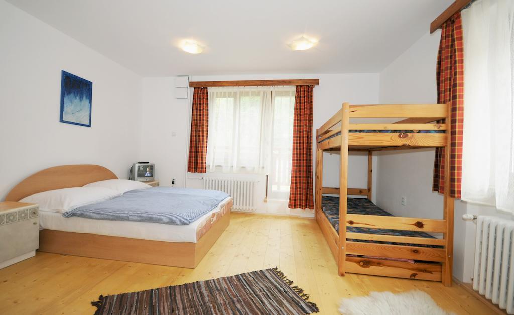 Penzion U Holosov Smrečany Quarto foto